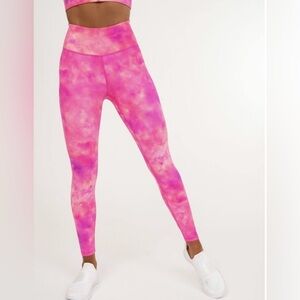 IVL Pink Leggings. Size 6